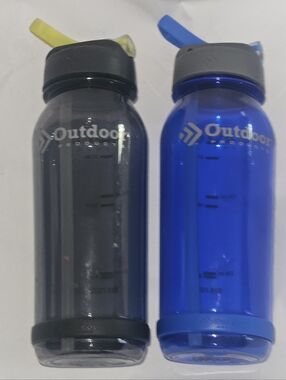 2 Outdoor Straw Water Bottles - Blue & Smoke
